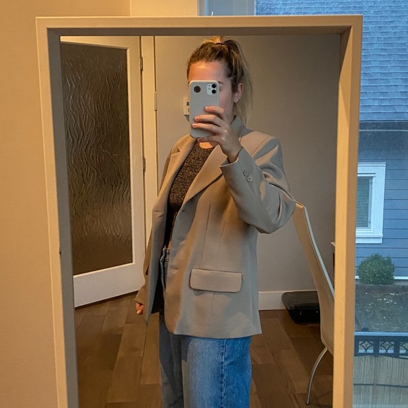 Vintage Taupe Blazer -fits like a medium - Picture 5 of 7